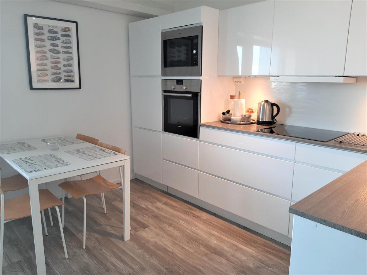 Seaside Downtown With Private Parking Apartment Helsinki