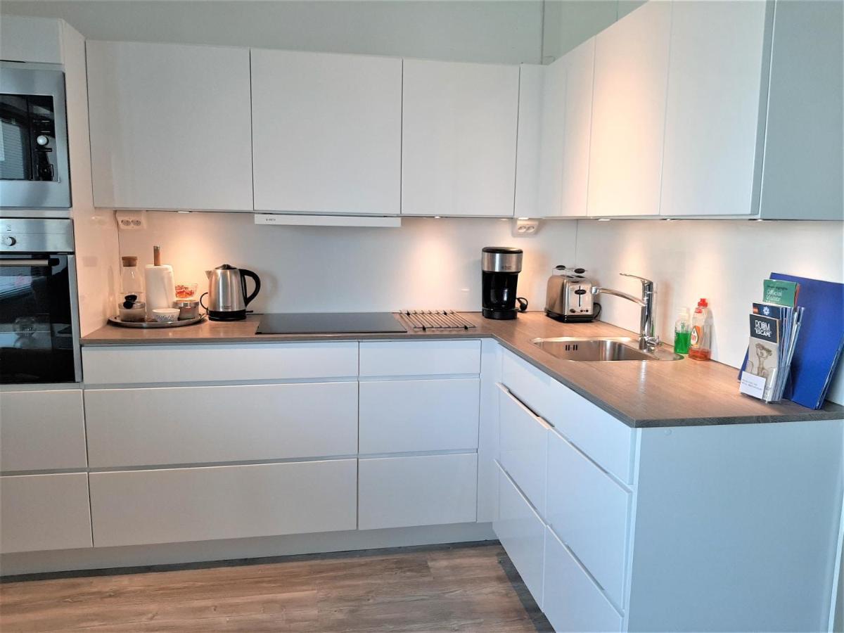 Seaside Downtown With Private Parking Apartment Helsinki